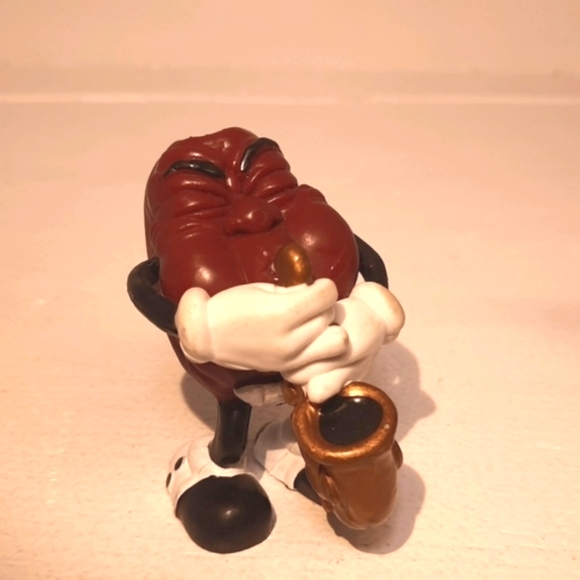 Vintage, collectable Californian Raisin! - Picture 3 of 5